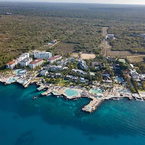 Tracadero Beach אתר נופש